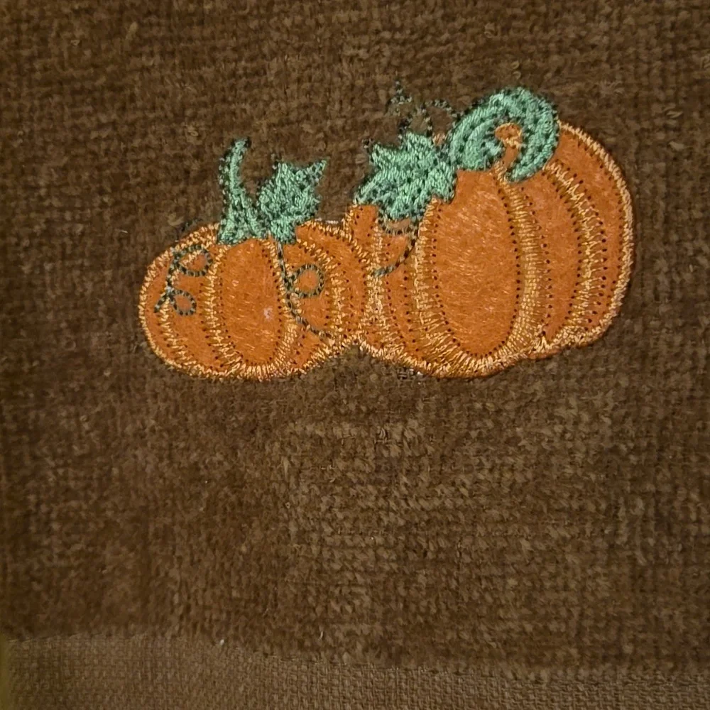 Brown and White Autumn Towel Sets